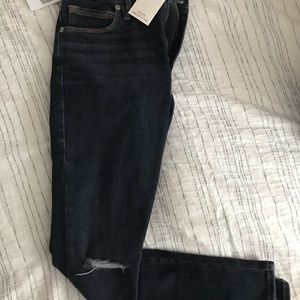 Good American Always Fits Jeans